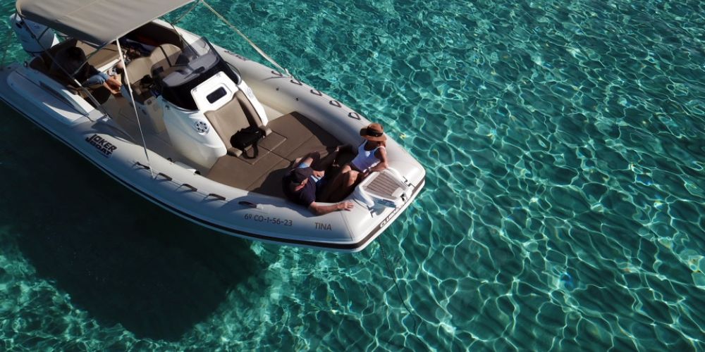 Alquiler de Barcos con Patrón para una Experiencia Inolvidable